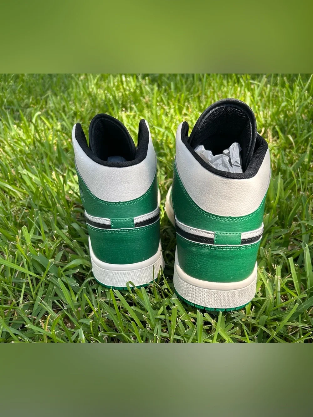 Nike Air Jordan 1 Mid - Pine Green/White/Black
